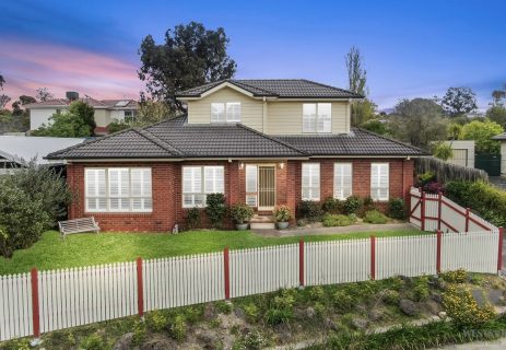 1/12 Therese Avenue Mount Waverley VIC 3149