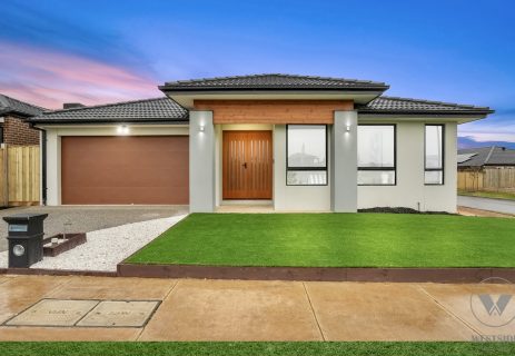 23 Sedate Drive Rockbank VIC 3335 23 Sedate Drive Rockbank VIC 3335