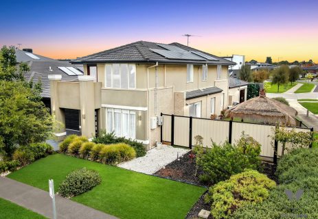 67 Campaspe Way Point Cook VIC 3030