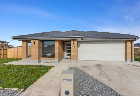 32 Kallang Road Wyndham Vale VIC 3024