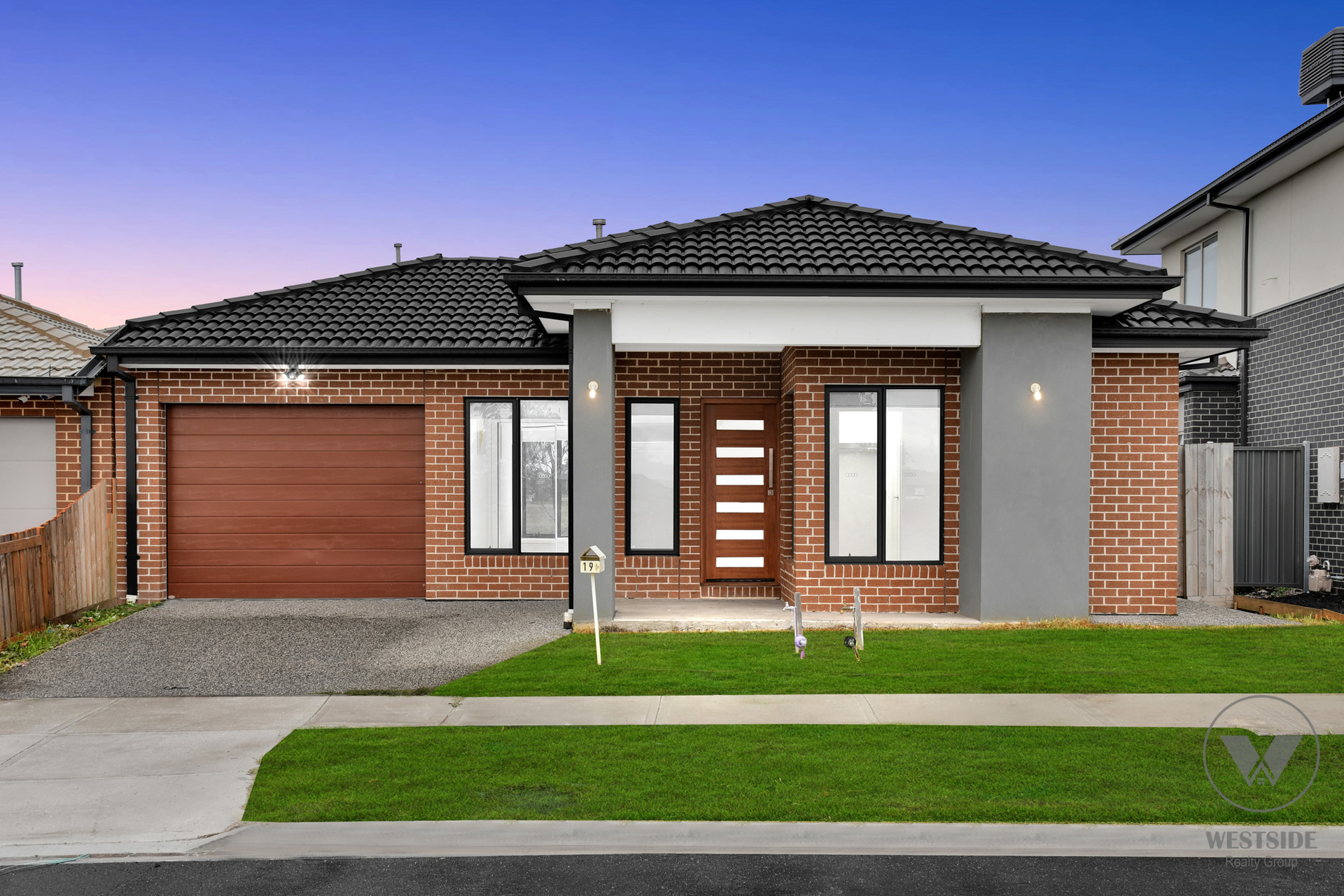 19 Bear Street Tarneit VIC 3029