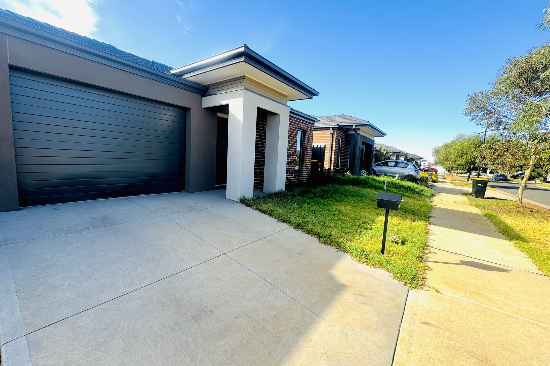 174236207596093635 Rsd