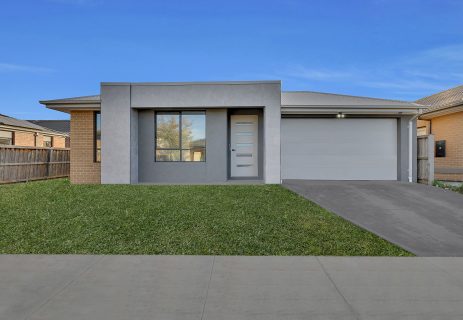 26 Mulholland Drive Tarneit VIC 3029