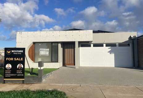 34 Tendulkar Drive Rockbank VIC 3335