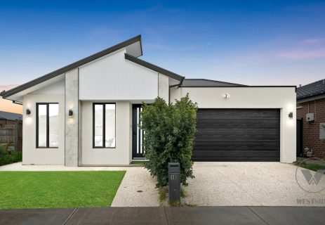 10 Flintwood Street Tarneit VIC 3029