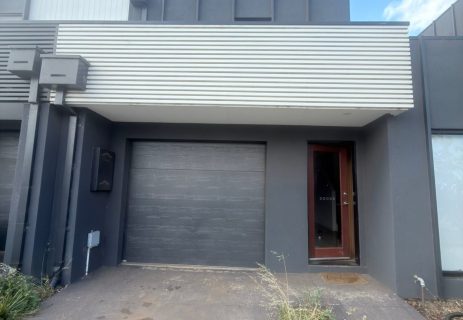 36 Chateau Promenade Deanside VIC 3336 36 Chateau Promenade Deanside VIC 3336