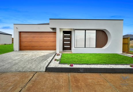 7 Beethistle Drive Rockbank VIC 3335