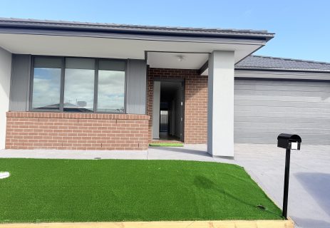 13 Pedirka Road Truganina VIC 3029