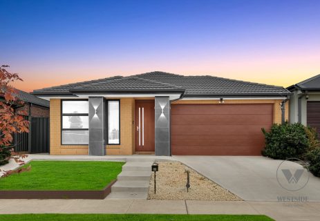 39 Walton Street Melton South VIC 3338
