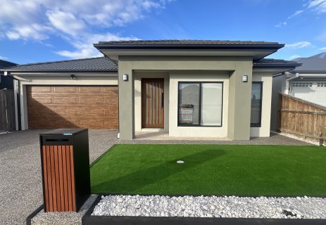 17 Copal Street Mambourin VIC 3024