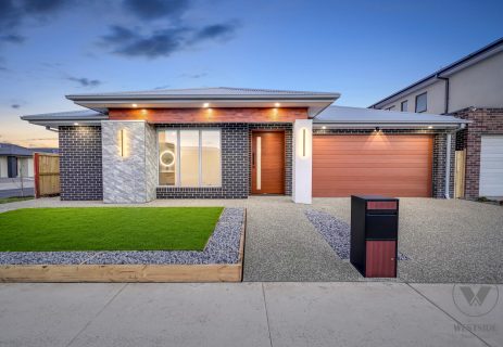 735 Neale Road Deanside VIC 3336
