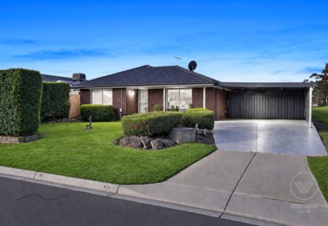 2 Thoroughbred Avenue Werribee VIC 3030 2 Thoroughbred Avenue Werribee VIC 3030