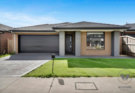16 Frank Avenue Truganina VIC 3029